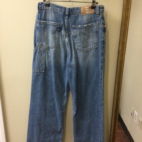 We The Free Baggy Jeans - Picture 3 of 3